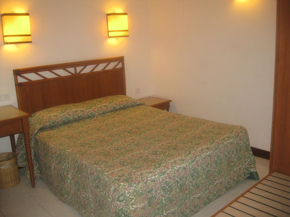 Selesa Tioman -Home Stay Apartments Kampung Genting Exterior foto
